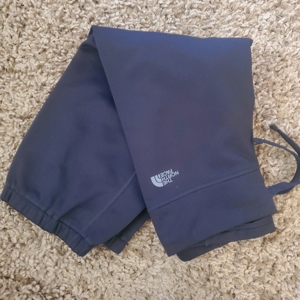 Northface fleece capri
